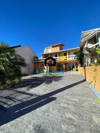 Casa em Palhoça - Balneário Ponta do Papagaio (Ens Brito)