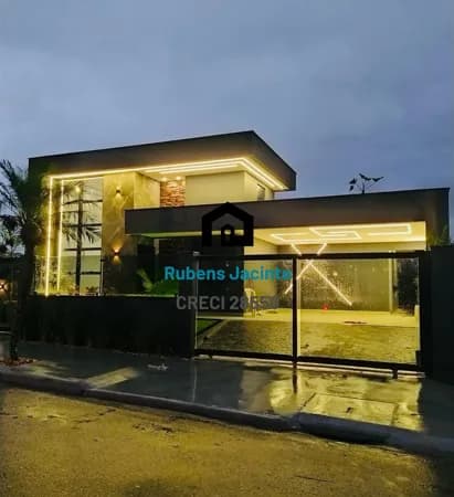 Casa em Palhoça - São Sebastião