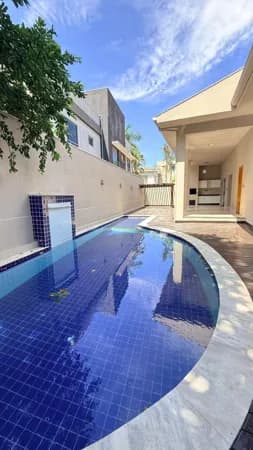Casa Alto Padrão Casa Térrea Completa e Climatizada no Florais Cuiabá