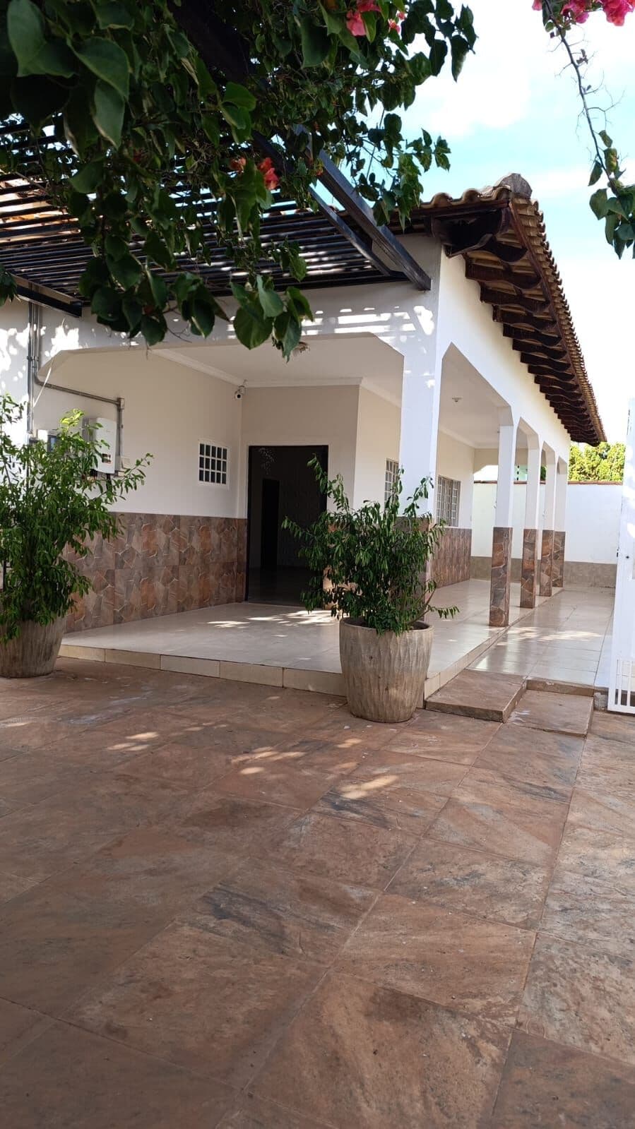 Linda Casa para Locação – Bairro Jardim Califórnia
