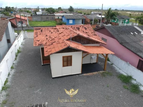 Casa em Erechim, Balneário Arroio do Silva/SC