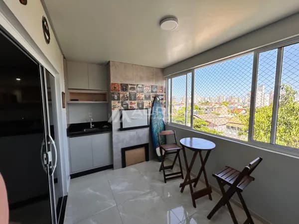 Apartamento com 02 Dormitórios (01 suíte), em Gravatá, Navegantes/SC