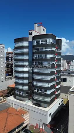 Apartamento com 03 Suítes FRENTE MAR, em Gravatá, Navegantes/SC