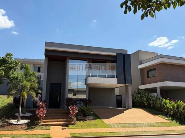Sobrado em Ribeirão Preto - Vila do Golf