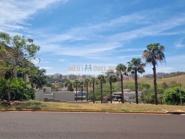 Lote/Terreno em Ribeirão Preto - Vila do Golf