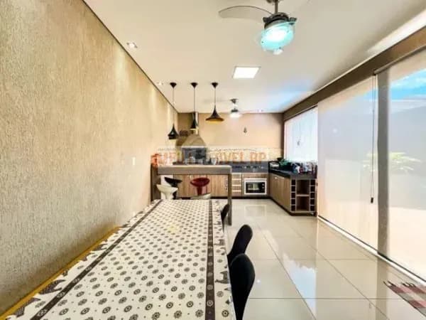 Casa de Condomínio em Ribeirão Preto - Vila do Golf