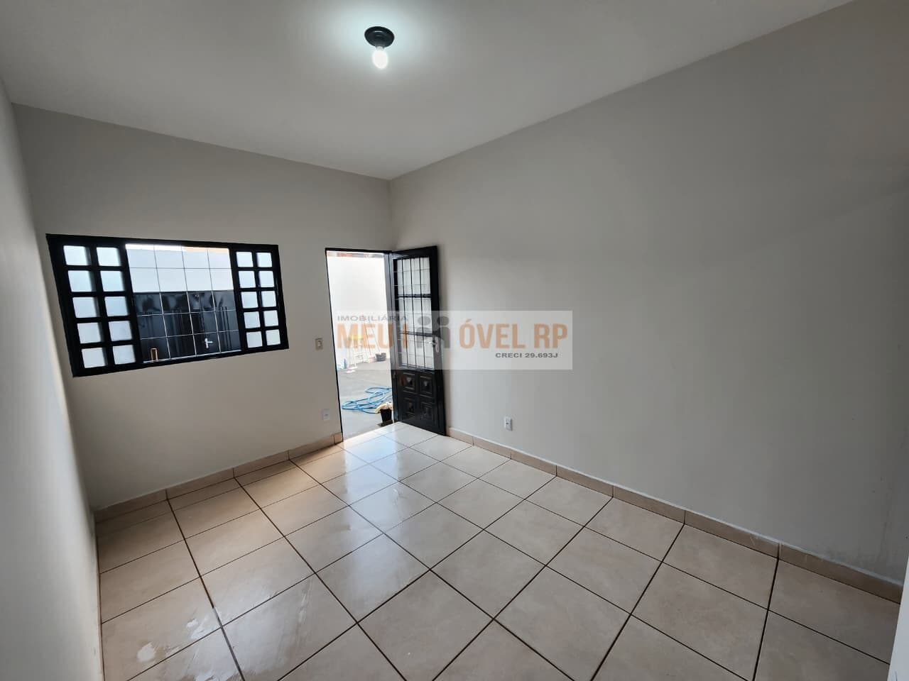 Casa em Ribeirão Preto - Jardim Diva Tarlá de Carvalho