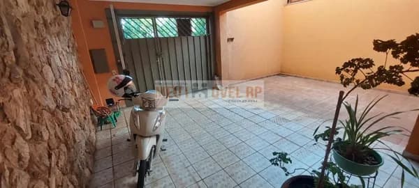 Casa com 2 dormitórios à venda, 160 m² por R$ 296.000,00 - Jardim Diva Tarlá de Carvalho - Ribeirão Preto/SP