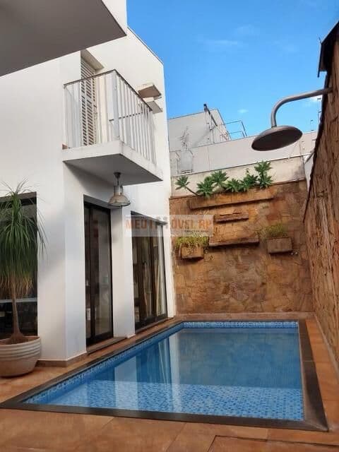 Casa em Ribeirão Preto - Alto da Boa Vista