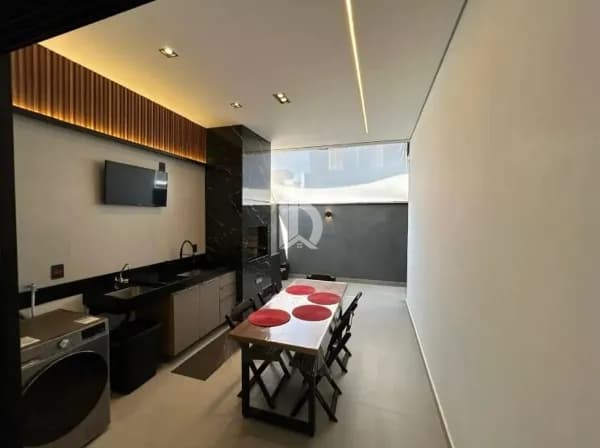 Casa em Sorocaba - Jardim Residencial Jardim