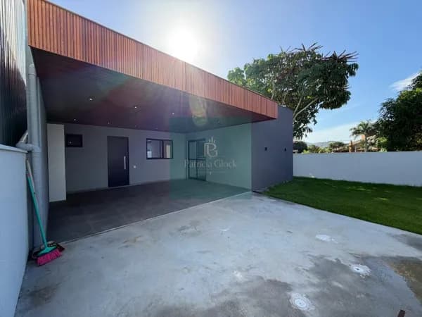 Casa em Florianópolis - São João do Rio Vermelho