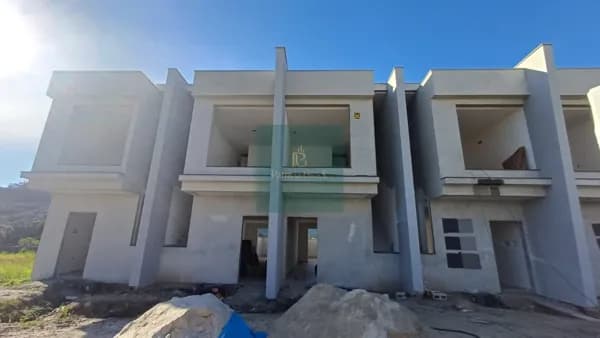 Sobrado em Florianópolis - Ingleses Centro