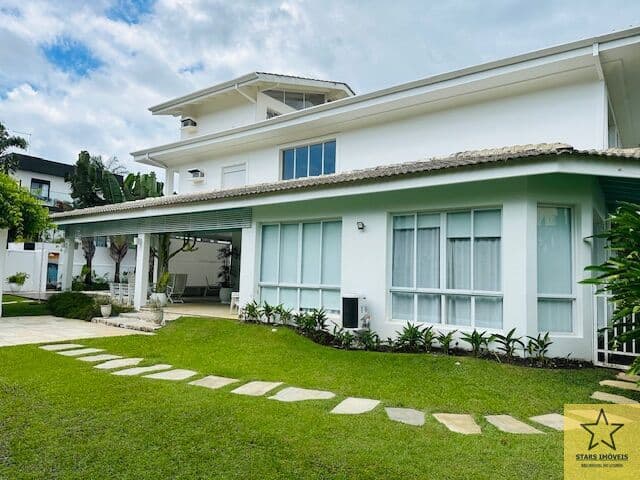 Sobrado Condominio Hanga Roa - Alto Padrão