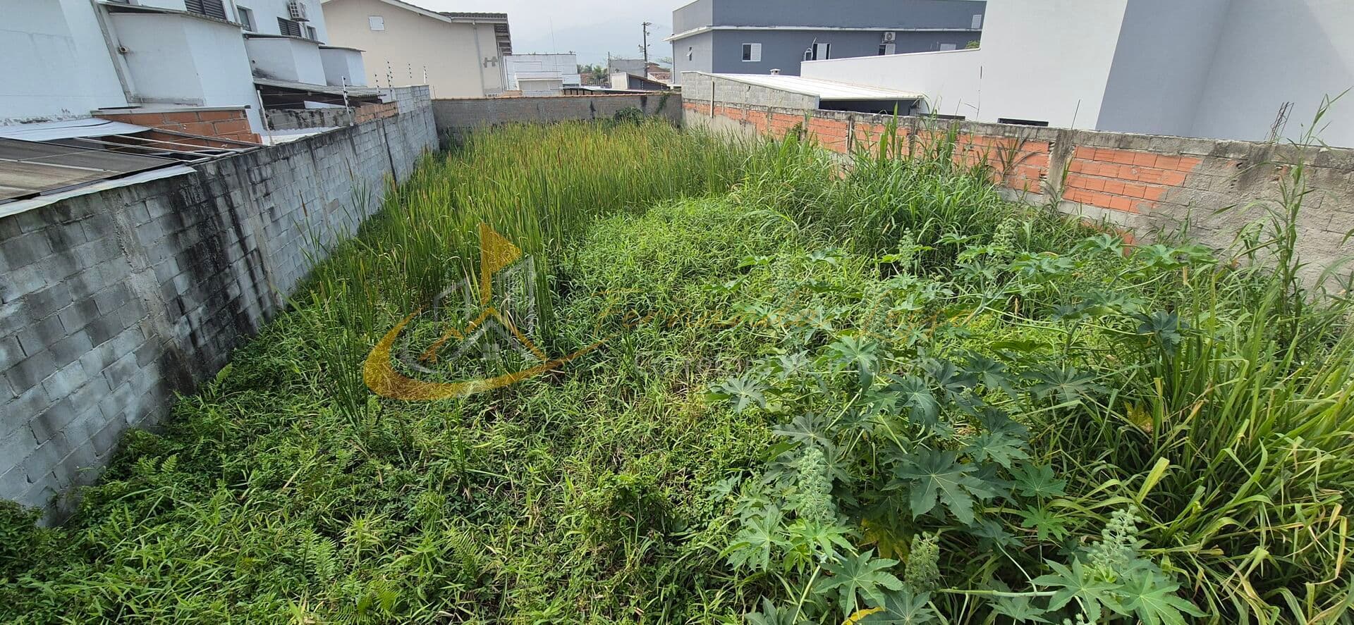 Terreno à venda, 360m², escritura definitiva, Pontal de Santa Marina, Caraguatatuba, Litoral Norte de São Paulo