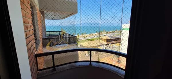 Apartamento 3 dormitórios frente mar