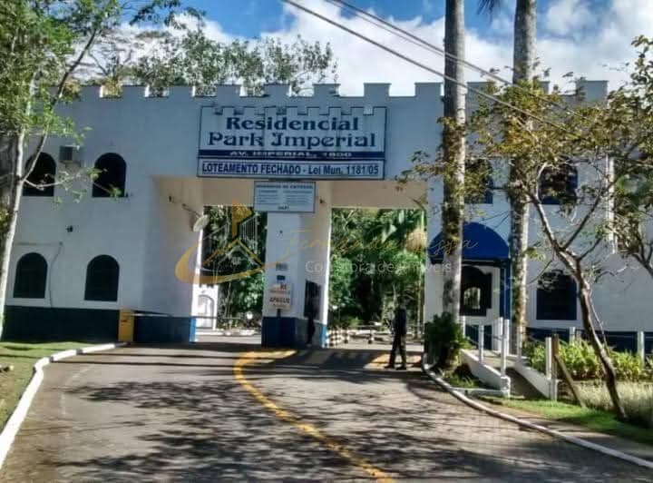 Lote/Terreno à Venda, 403 m² por R$ 547.000