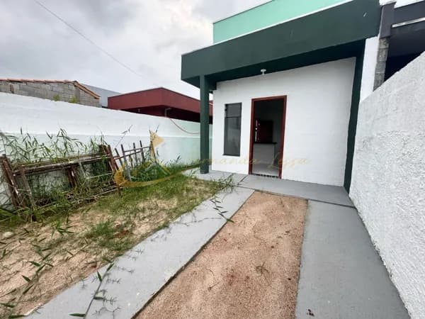Casa em Caraguatatuba - Balneário Mar Azul