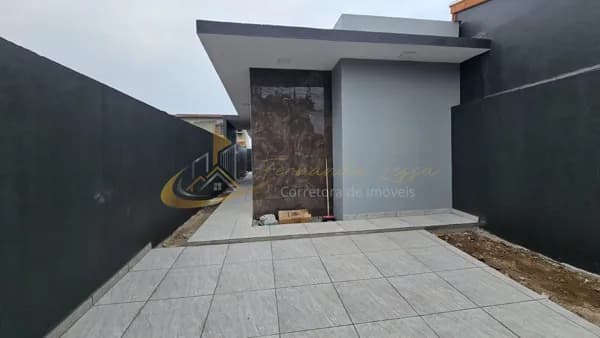 Casa em Caraguatatuba - Balneário dos Golfinhos