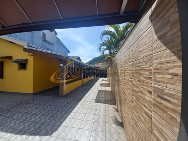 Ótima Casa a venda Sumaré - Caraguatatuba-SP