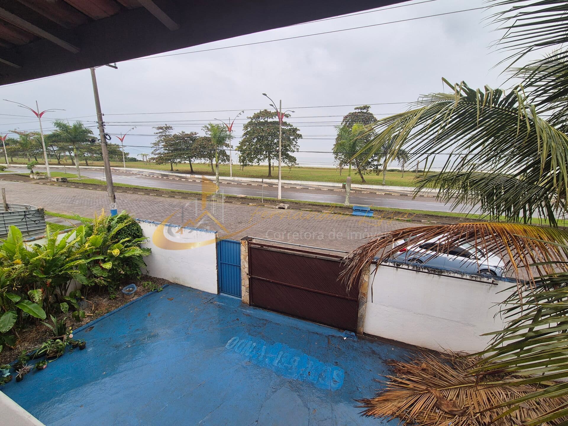 Casa frente mar, com 5 dormitórios para locação, Praia das Palmeiras, Caraguatatuba / SP