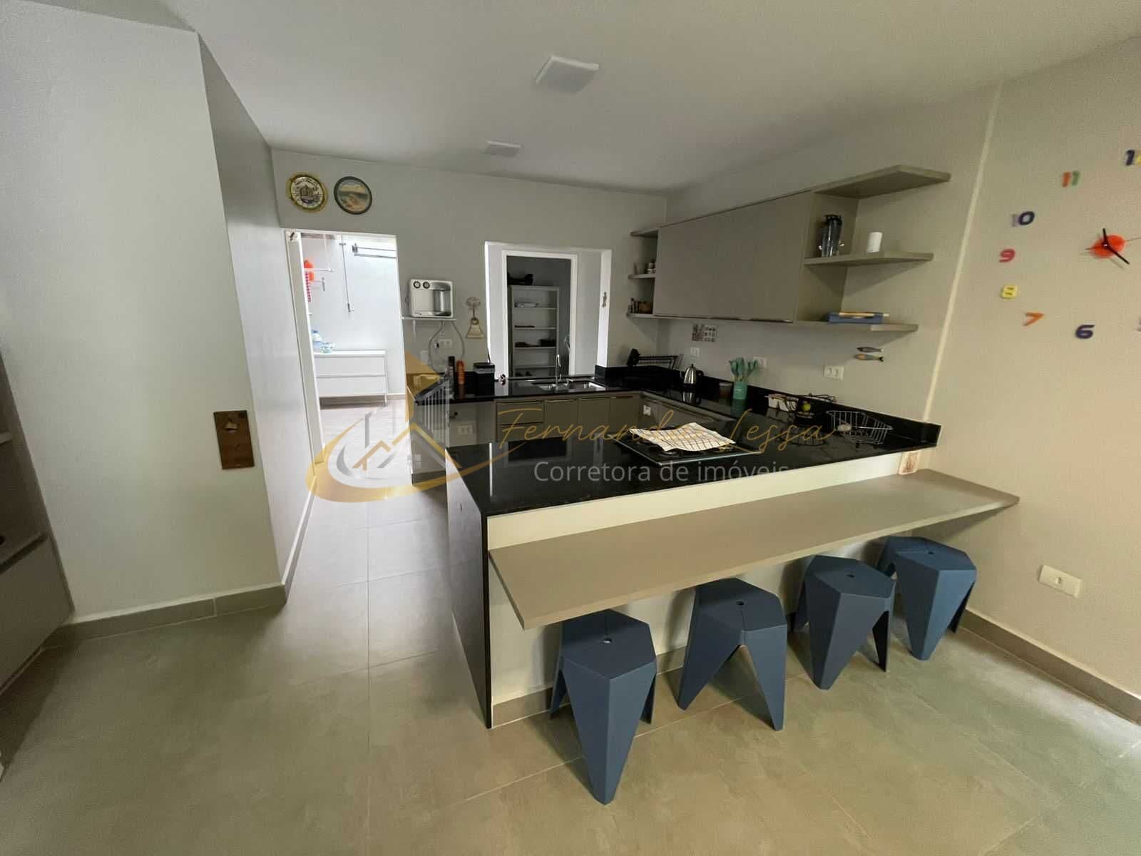 Oportunidade Única: Casa de 172m² Totalmente Reformada e Pronta para Morar - Massaguaçu - Caraguatatuba