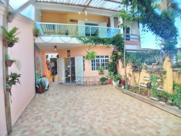 Sobrado à venda, Massaguaçu 200 metros da praia, Caraguatatuba, SP