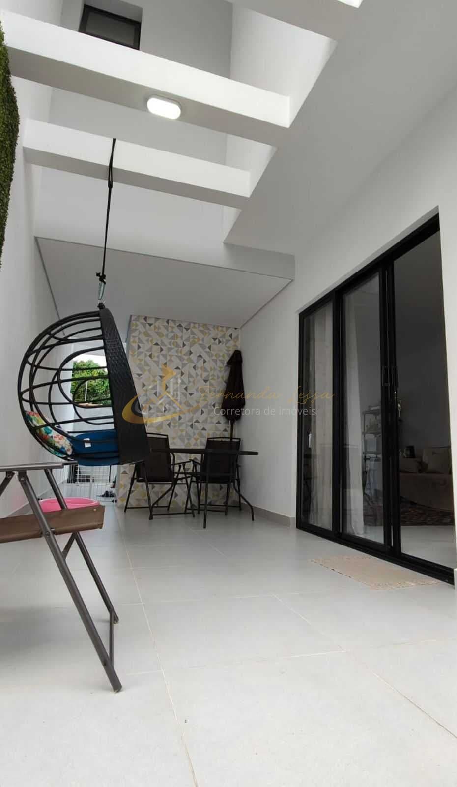 Sobrado com 2 Suítes, Piscina e Área Gourmet – Proximo da Praia do Capricórnio - Caraguatatuba-SP
