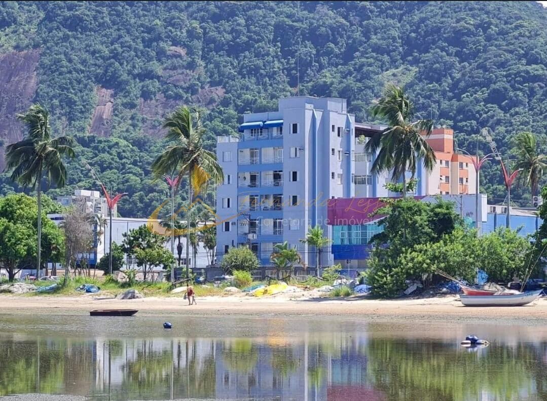 Apartamento com 1 dormitórios à venda no Sumaré, Caraguatatuba SP