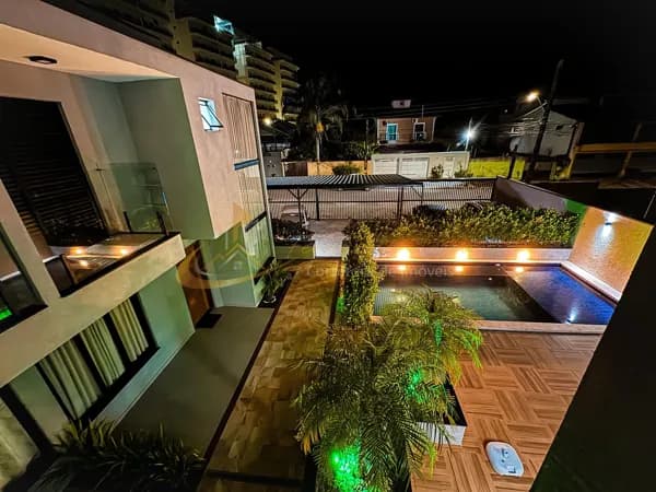 Lindo sobrado com 3 dormitórios , Cidade Jardim, Caraguatatuba, SP