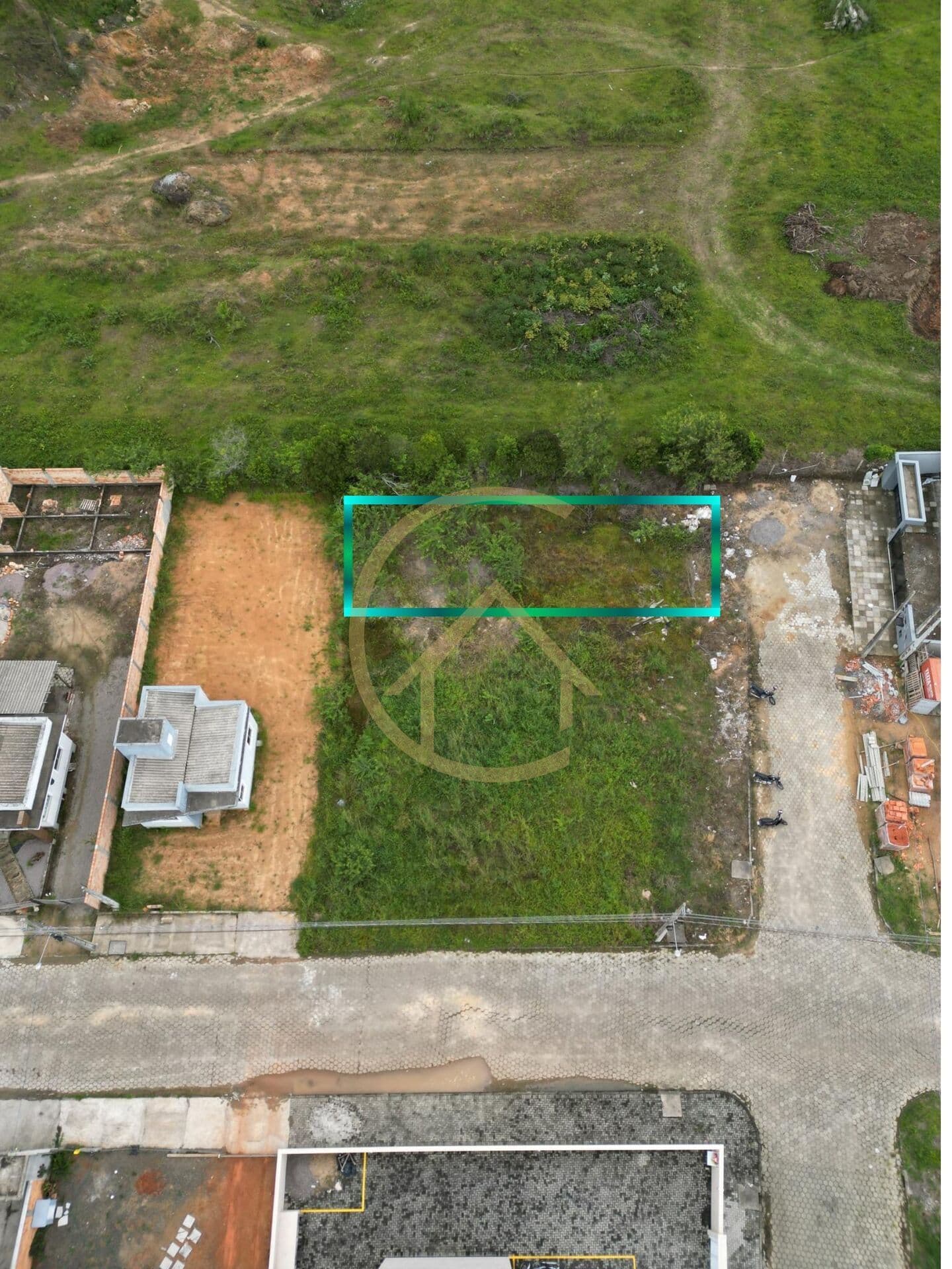 Lote/Terreno em Capivari de Baixo - Santa Lúcia