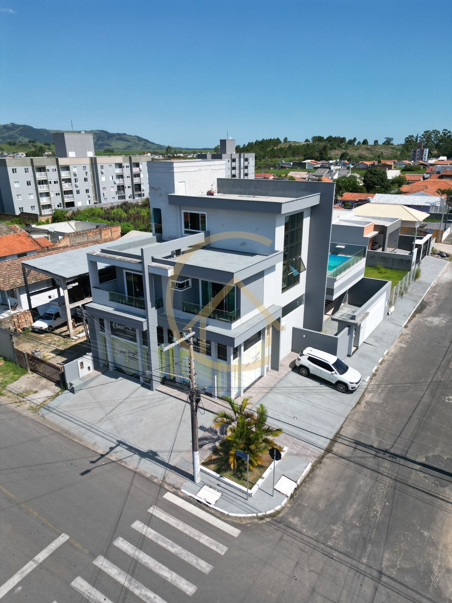 Casa Alto Padrão em Centro, Capivari de Baixo/SC