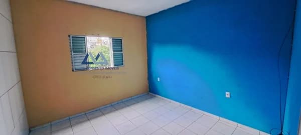 Casa Padrão para Aluguel em Vila Ana Mauá-SP
