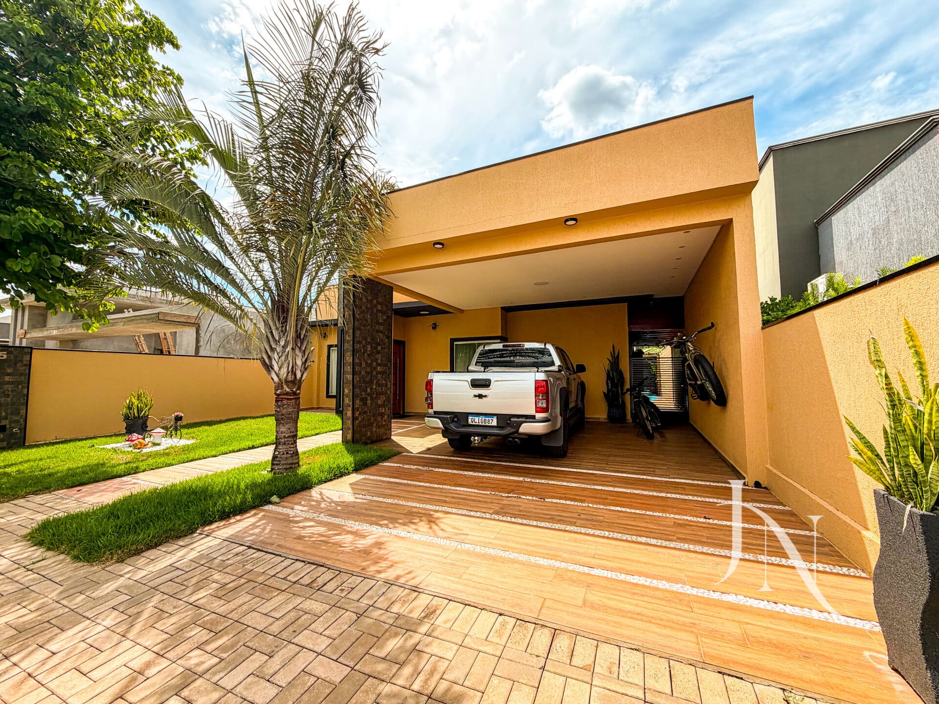 CONDOMÍNIO ARARAS - OPORTUNIDADE - R$ 850.000,00 (REGIÃO ITAIPU) - FOZ DO IGUAÇU/PR