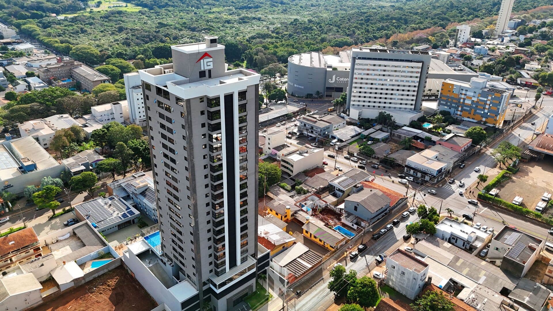COBERTURA - RESIDENCIAL LIBERTY - PISCINA PRIVATIVA