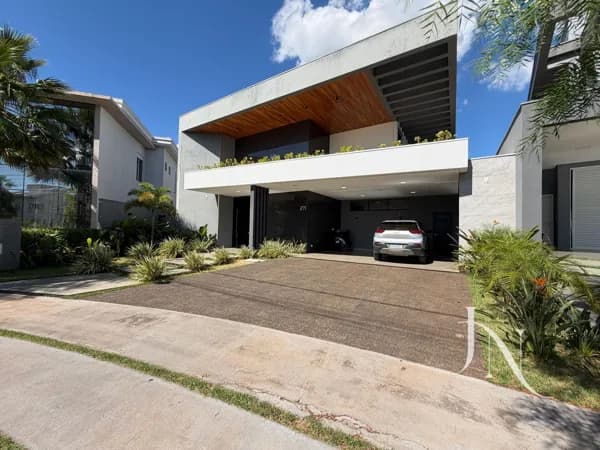 SOBRADO A VENDA - CONDOMÍNIO TERRAS ALPHA I - FOZ DO IGUAÇU - MOBILIADO E DECORADO - R$ 3.890.000,00