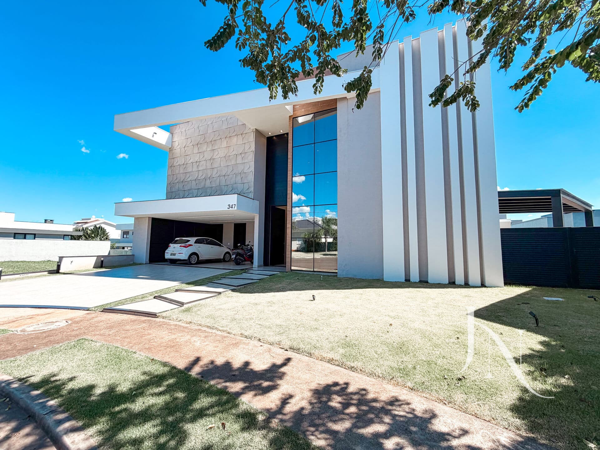 SOBRADO A VENDA - CONDOMÍNIO TERRAS ALPHA II - R$ 2.800.000,00