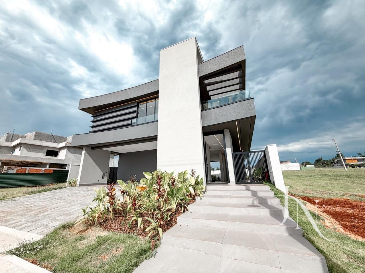 CONDOMÍNIO ROYAL BOULEVARD FASE 3 - SOBRADO A VENDA - 400 M² DE ÁREA CONSTRUÍDA - R$ 4.700.000,00