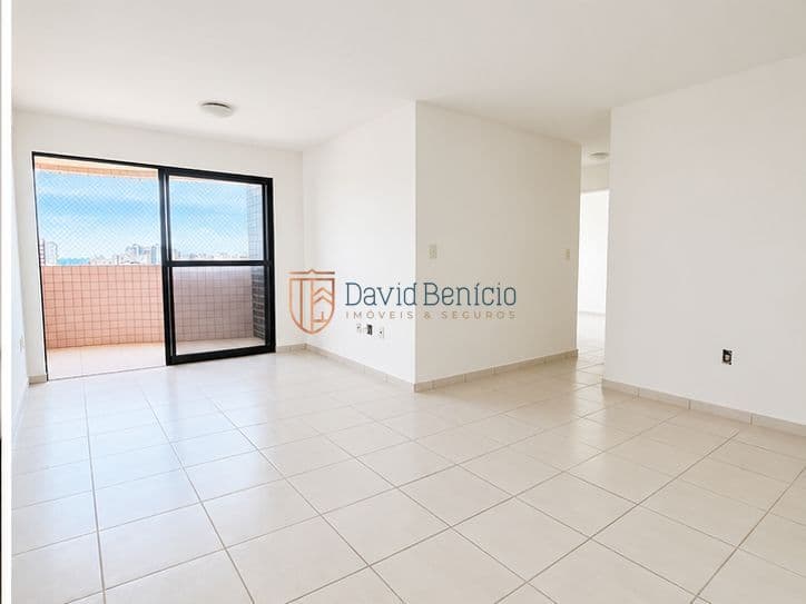 Excelente 3 quartos na Vera Arruda! Nascente e com 89m2!