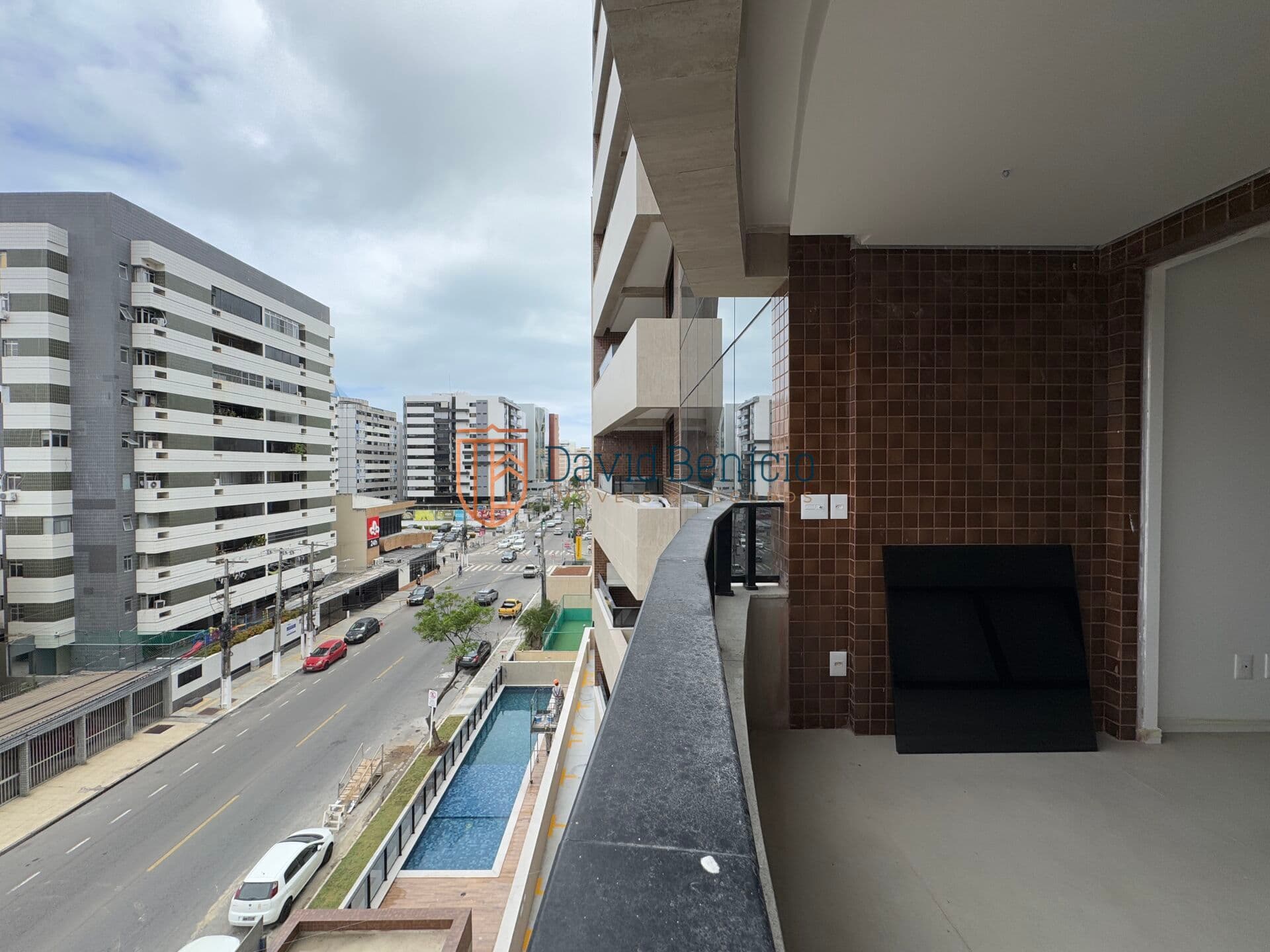 Apartamento com 3 Suítes à venda na Ponta Verde