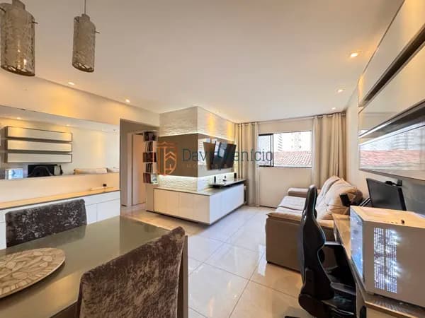 Apartamento nascente com 3 quartos sendo 1 suíte no Portal do Sol I, R$590.000