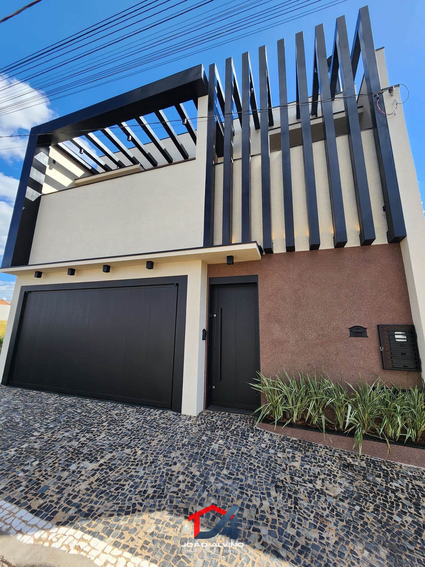 Casa a venda no primo Meneghetti 2 - FRANCA-SP