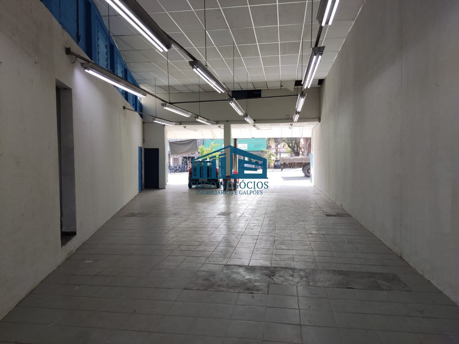 Salão para alugar, 200 m² por R$ 8.000/mês - Jardim Miriam - São Paulo/SP
