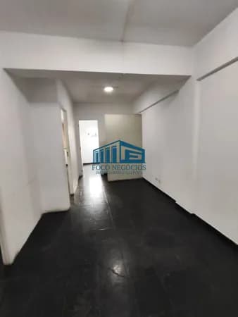 Sala Comercial para Locação - 56 m² por R$ 2.900/mês