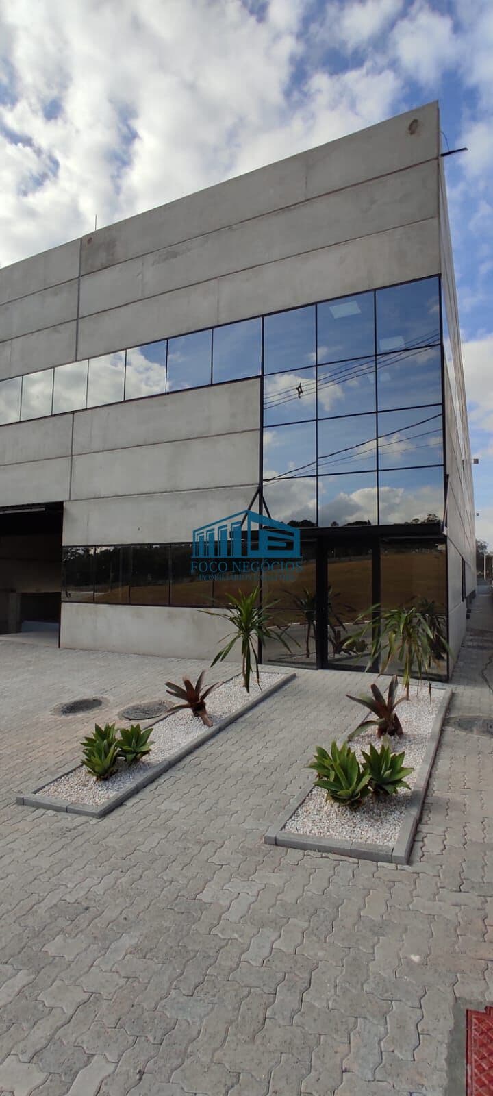 Galpão para alugar, 770 m² por R$ 23.870/mês - Chácara do Planalto - Vargem Grande Paulista/SP.