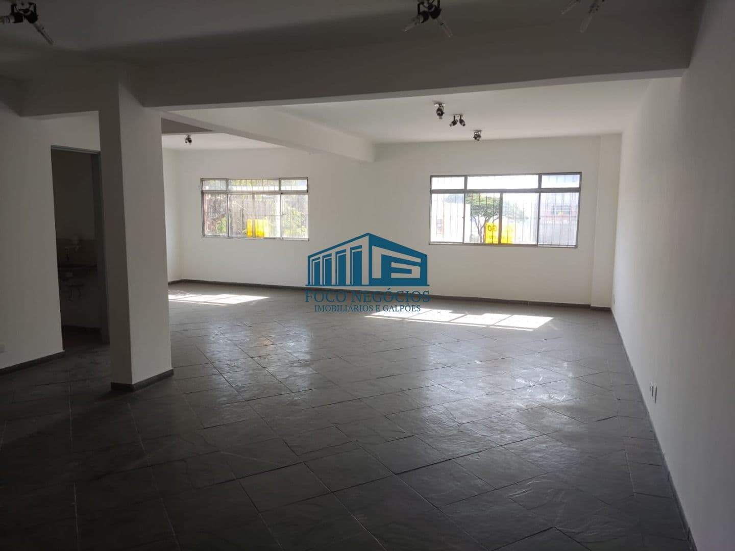 Sala para alugar, 85 m² por R$ 1.350/mês - Centro - Diadema/SP