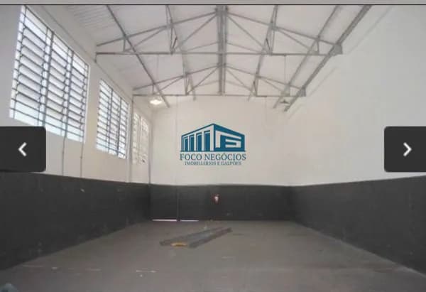 Galpão Industrial e Comercial Reformado com Localização Privilegiada