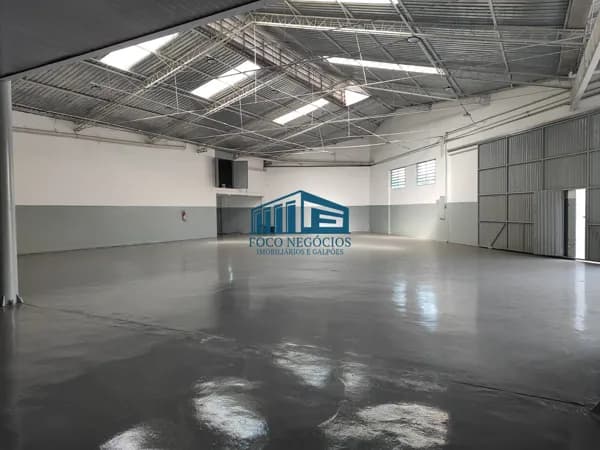Galpão Industrial com Excelente Localização
