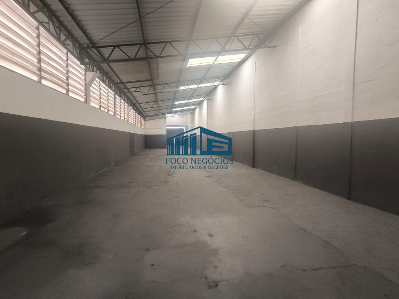 Galpão para alugar, 454 m² por R$ 10.000/mês - Vila Oriental - Diadema/SP.