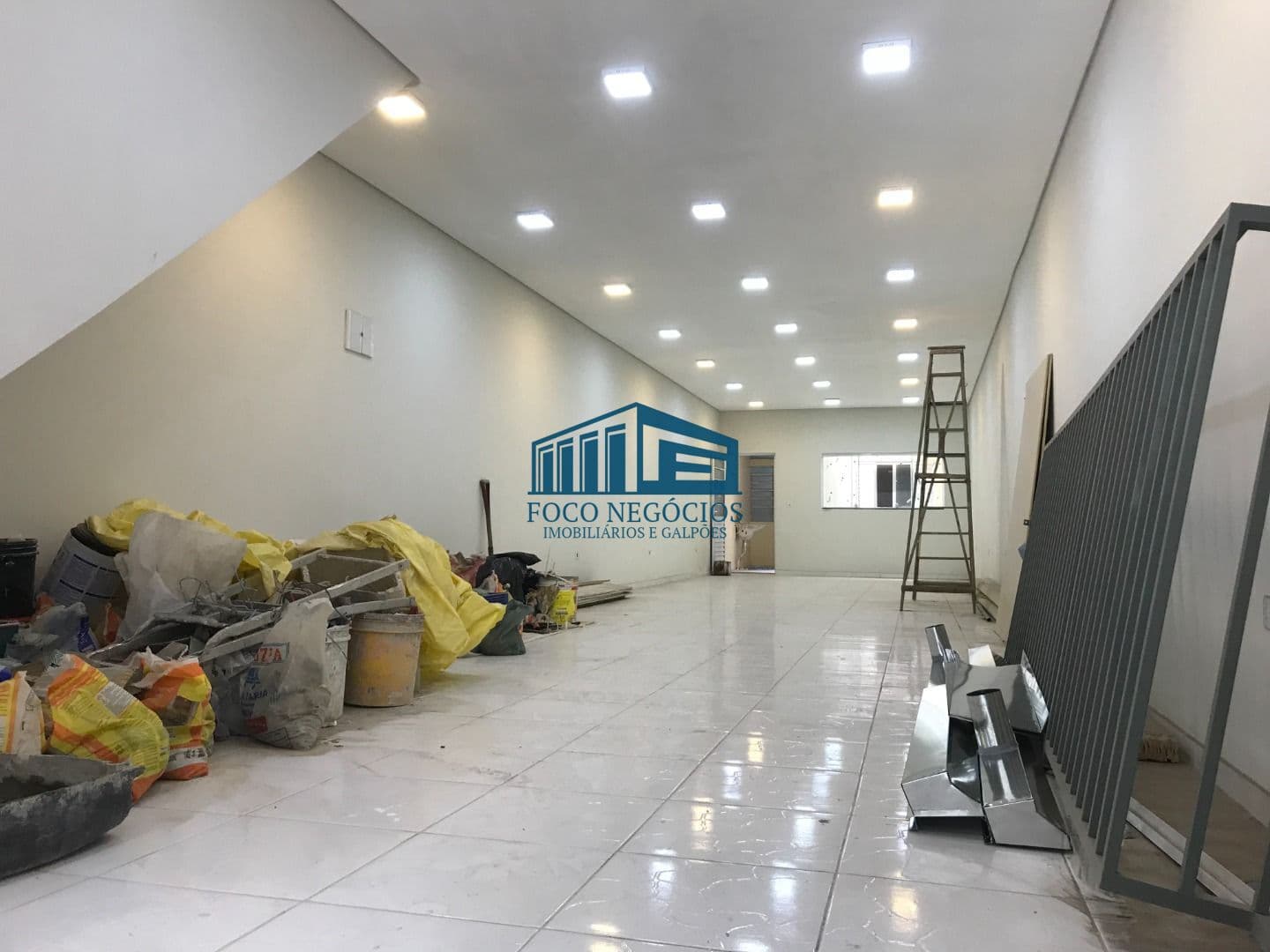 Salão Comercial - Excelente localização para alugar, 77 m² por R$ 3.600/mês - Jardim Borborema - São Bernardo do Campo/SP.