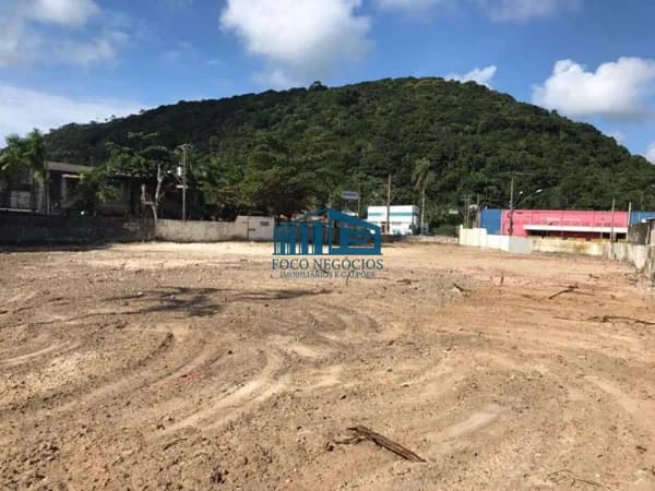 Terreno para Alugar - 2.244 m² - Balneário Praia do Pernambuco - Guarujá/SP